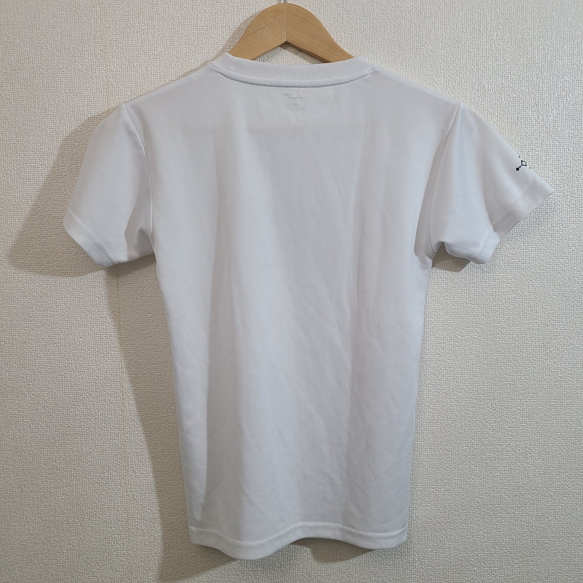 *Finta/ fins ta/ Kids / boys /150cm/ short sleeves T-shirt / dry shirt / white / tops / sport wear / Logo 