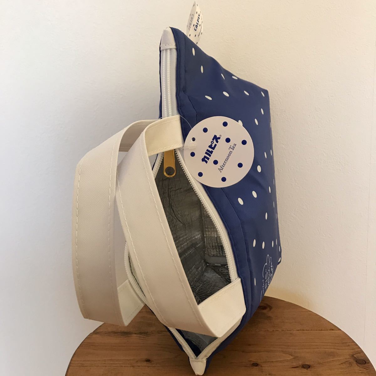     原文:送料164円◎アフタヌーンティー×カルピス◎ハッピークーラーバッグ◎保冷バッグ◎カルピスの日◎限定◎