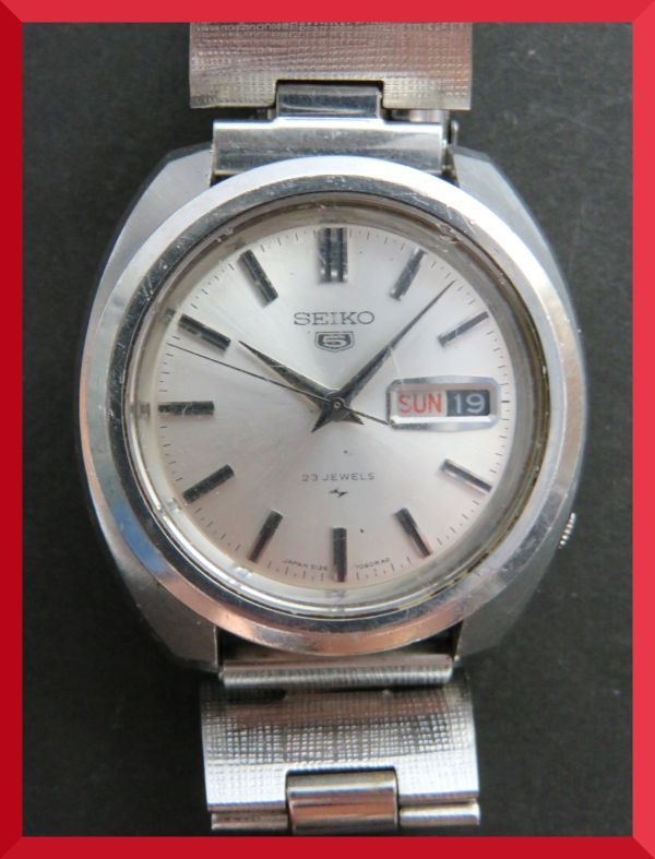 セイコー SEIKO ファイブ 5 23石 自動巻き 3針 デイデイト 5126-7020 男性用 メンズ 腕時計 V302 稼働品