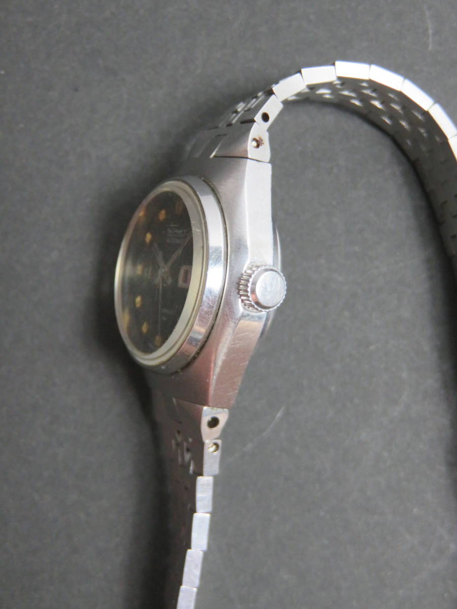セイコー SEIKO 17石 自動巻き 3針 デイデイト 純正ベルト 2206-0070 女性用 レディース 腕時計 V270 ジャンクの画像6