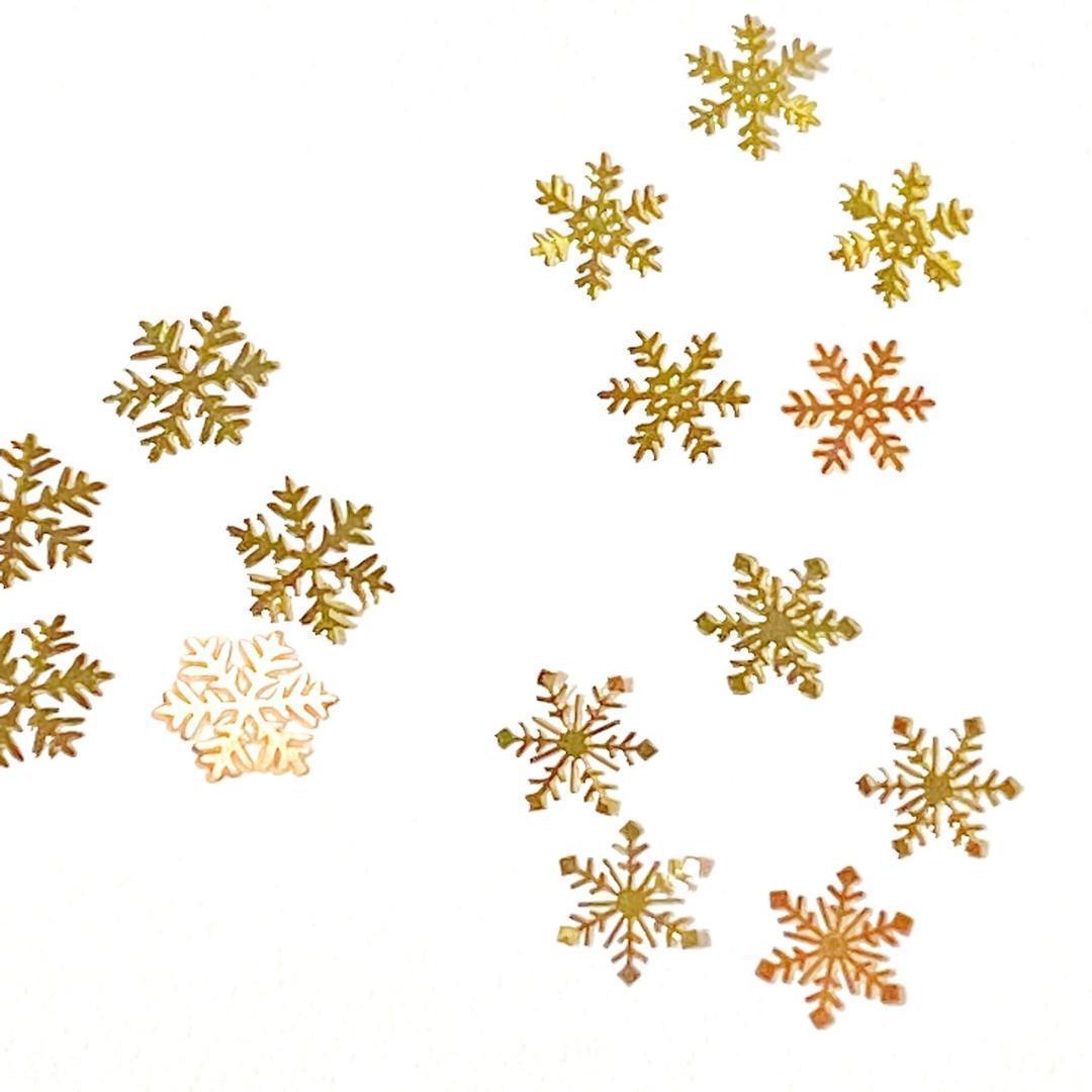 【送料無料】ネイルパーツ 雪の結晶 ゴールド 冬 スタッズ メタル デコパーツ 量産 韓国_画像3
