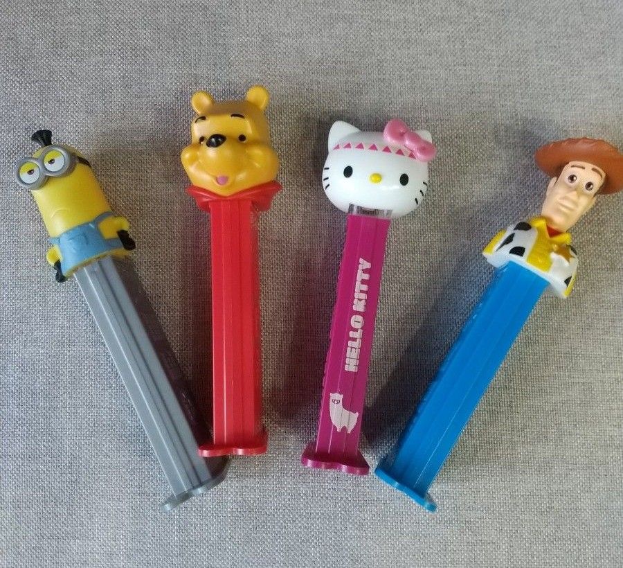 PEZ　ハローキティ　プー　ミニオン　トイ・ストーリー　4種セット