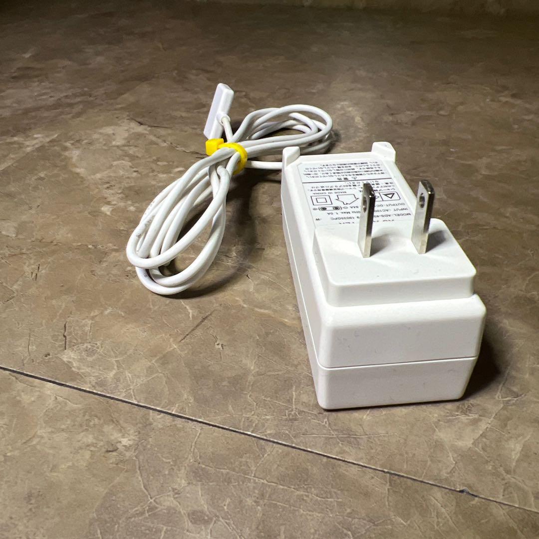 SHARP AC adaptor ADS-40FSG-19 19035GPC white 