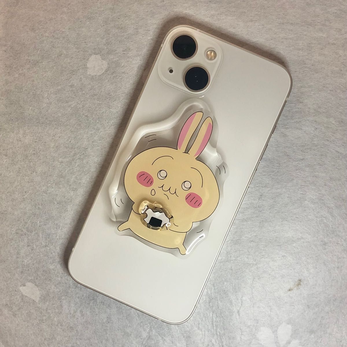 大幅値下げ　ちいかわ　うさぎ　スマホグリップ　スマホアクセサリー　ポップトップ　キャラクター　レア　ポップグリップ　　動く