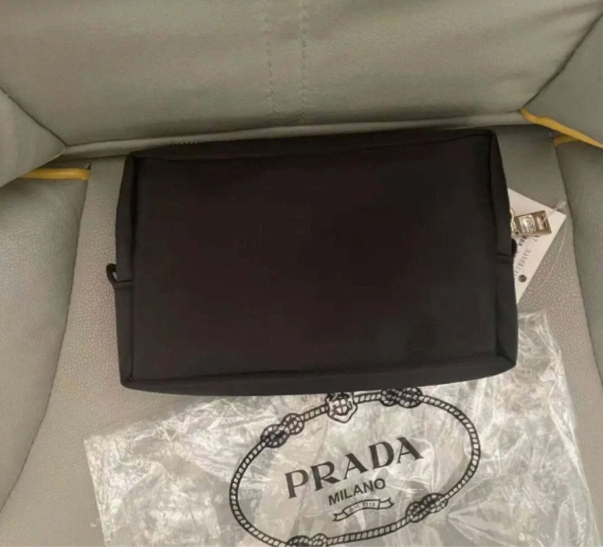 新品未使用 PRADA プラダ ノベルティポーチ|Yahoo!フリマ(旧 新品未使用 PRADA プラダ ノベルティポーチ|Yahoo!フリマ(旧