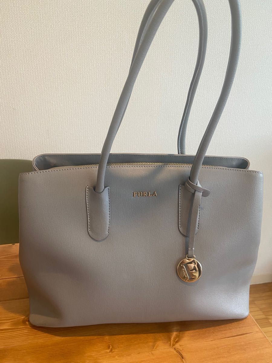 FURLA トートバッグ 