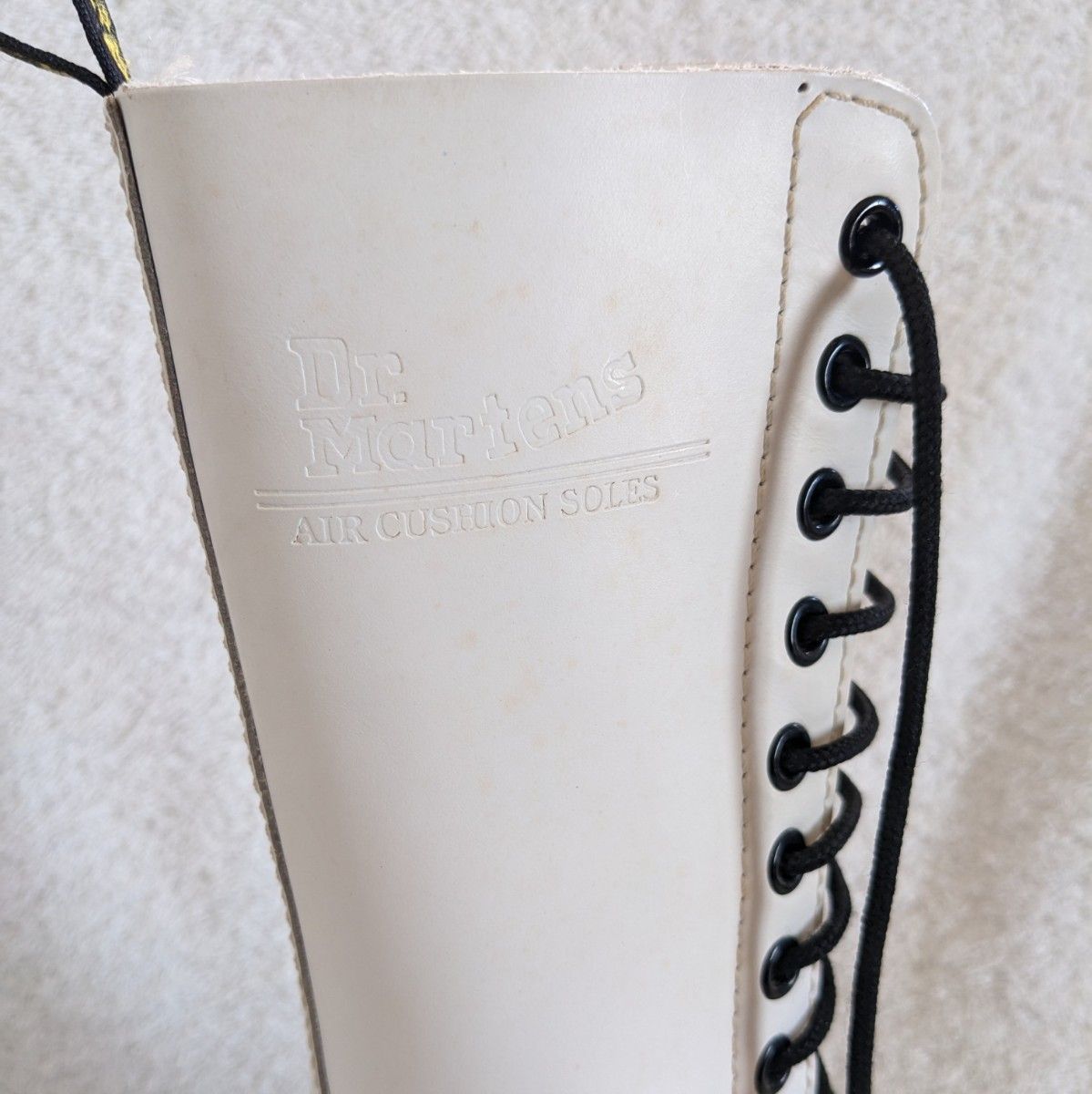 Dr Martens (ドクターマーチン) 1914 14ホール 白 UK4|Yahoo Dr Martens (ドクターマーチン) 1914 14ホール 白 UK4|Yahoo