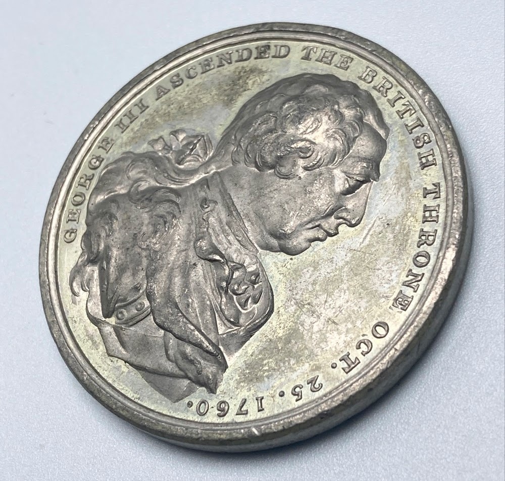 1820 イギリス ジョージ ３世 40.4mm レア 追悼記念 ホワイトメタル メダル アンティーク T ワイオン 英国_画像6
