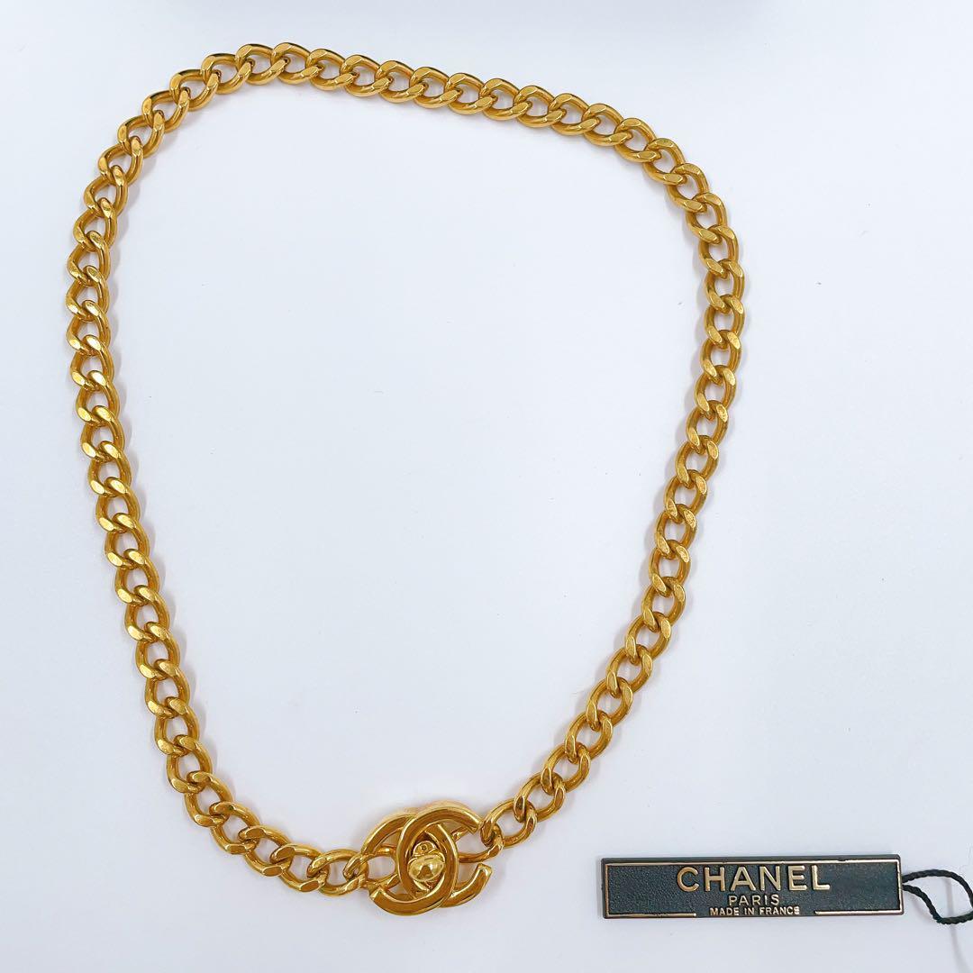 【正規品・美品】CHANEL ターンロック　ネックレス ゴールド　ヴィンテージ