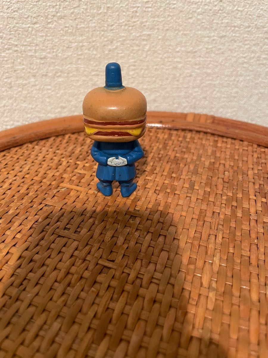 ビッグマックポリス ヴィンテージフィギュア1985年 マクドナルド ミールトイ ビッグマックポリス ヴィンテージ 1985 フィギュア ミールトイ