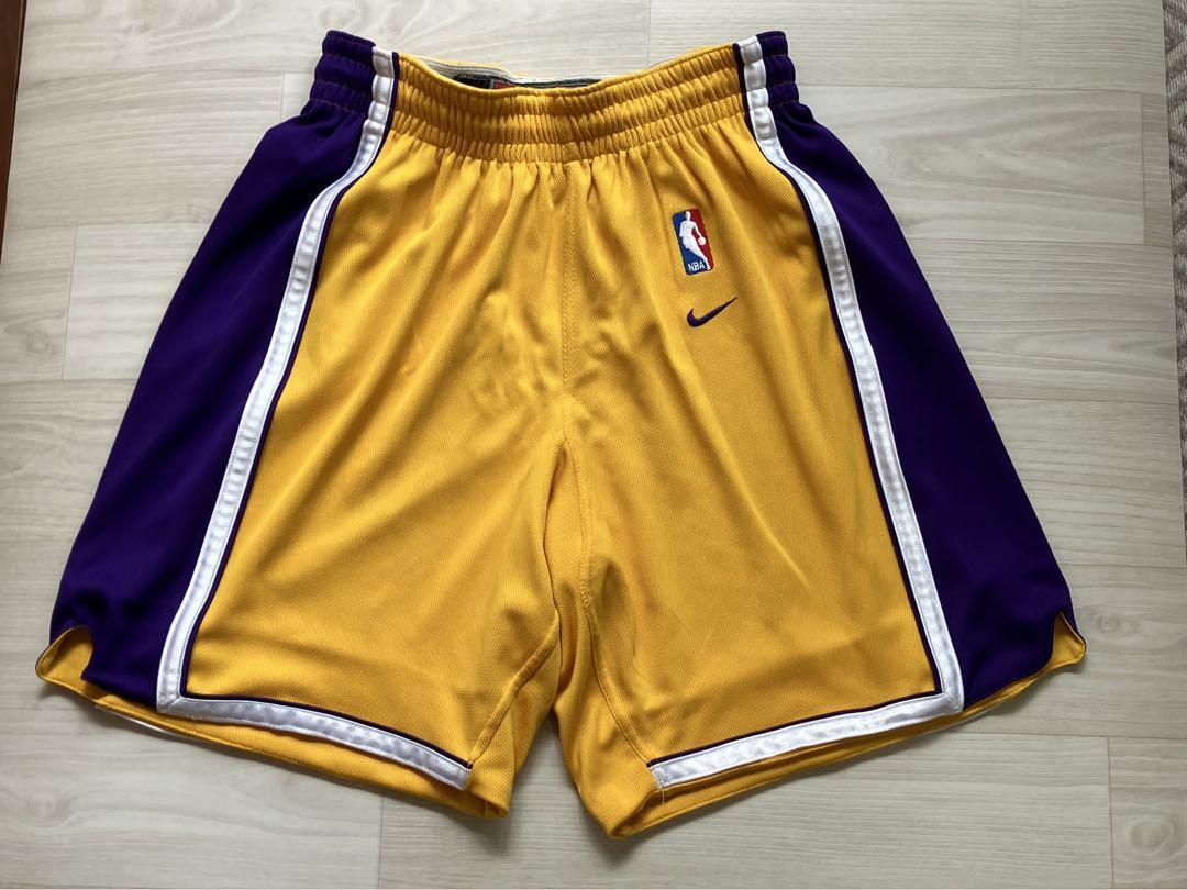 希少】 NBA LAKERS ロサンゼルス・レイカーズ NIKE ナイキ製 希少】 NBA LAKERS ロサンゼルス・レイカーズ NIKE ナイキ製