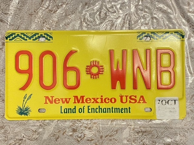 ★ アメリカ　ニューメキシコ州発行 New Mexico ナンバープレート (906 WNB) _画像1
