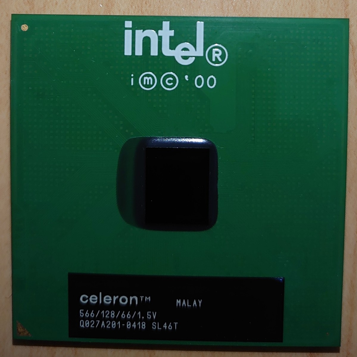 Intel Celeron 566 SL46T 566MHz Coppermine-128k_画像1