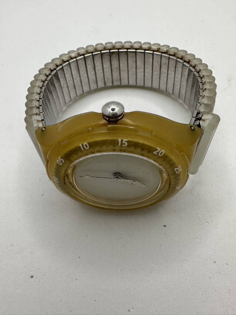 【SWATCH】クォーツ 腕時計 中古品　不動　ジャンク　　部品取り用に　わけあり　28-7_画像2