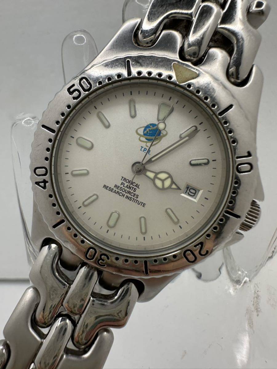 【T.P.R.】クォーツ　腕時計　中古品　電池交換済み　稼動品　裏面刻印あり　30-4_画像1