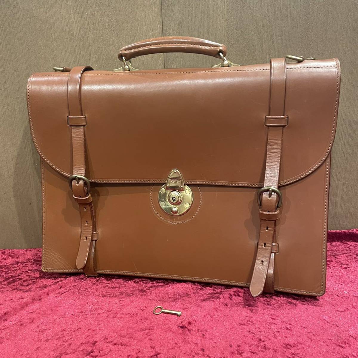  rare fine quality W&H GIDDENgiten leather original leather briefcase business bag 