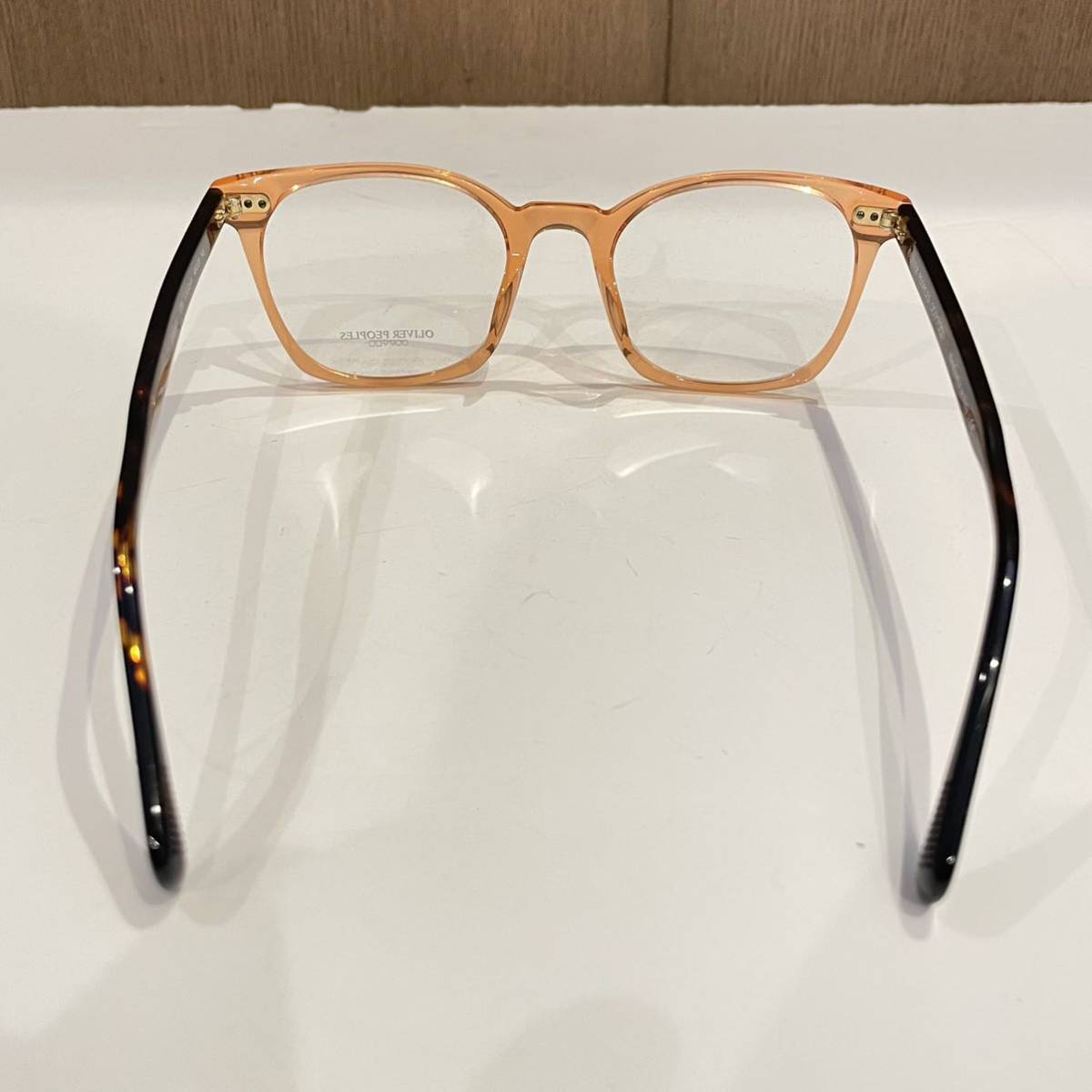 極美品 OLIVER PEOPLES オリバーピープルズ クリア ウェリントン型 眼鏡 メガネ_画像5