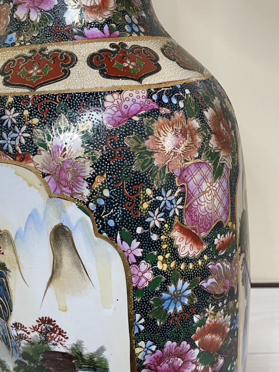 花瓶 金彩色絵 蝶 古美術品 飾壺 大壷 高さ約60cm 金襴手金彩 豪華絢爛