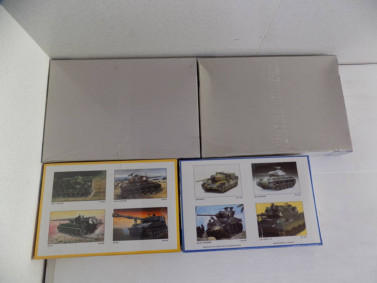 k220[ not yet constructed * storage goods ]1/35ita rely ITALERI plastic model 4 point set ( M998 HUMMER*DESERT PATROL*HORCH KFZ15*OPEL BLITZ)