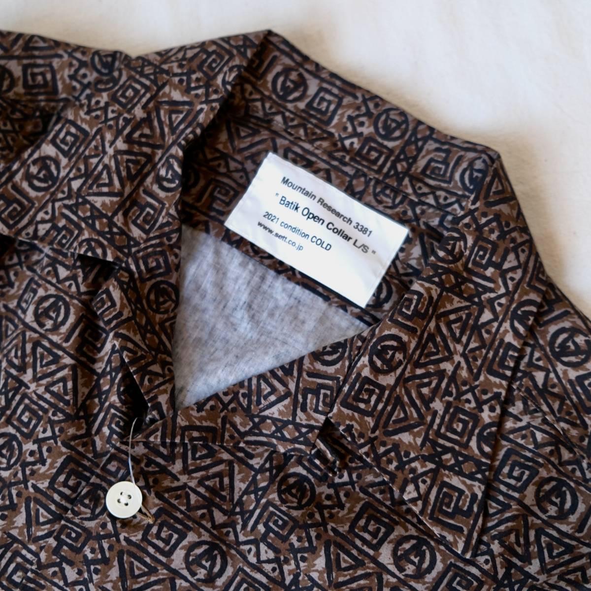 未使用 【 Mountain Research 】Batik Open Collar Shirt マウンテンリサーチ バティック オープンカラー 長袖シャツ / L / 総柄 開襟_画像3