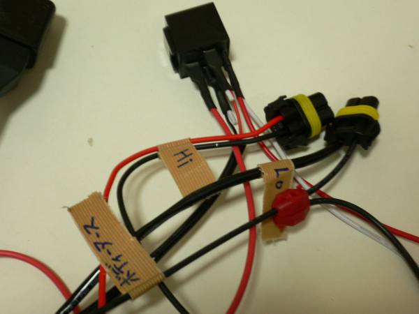 純正Ｈ4/2灯式→ＨＩＤ4灯式変換ハーネス（ツインHID仕様）_増設リレーにより更に電圧安定しました。
