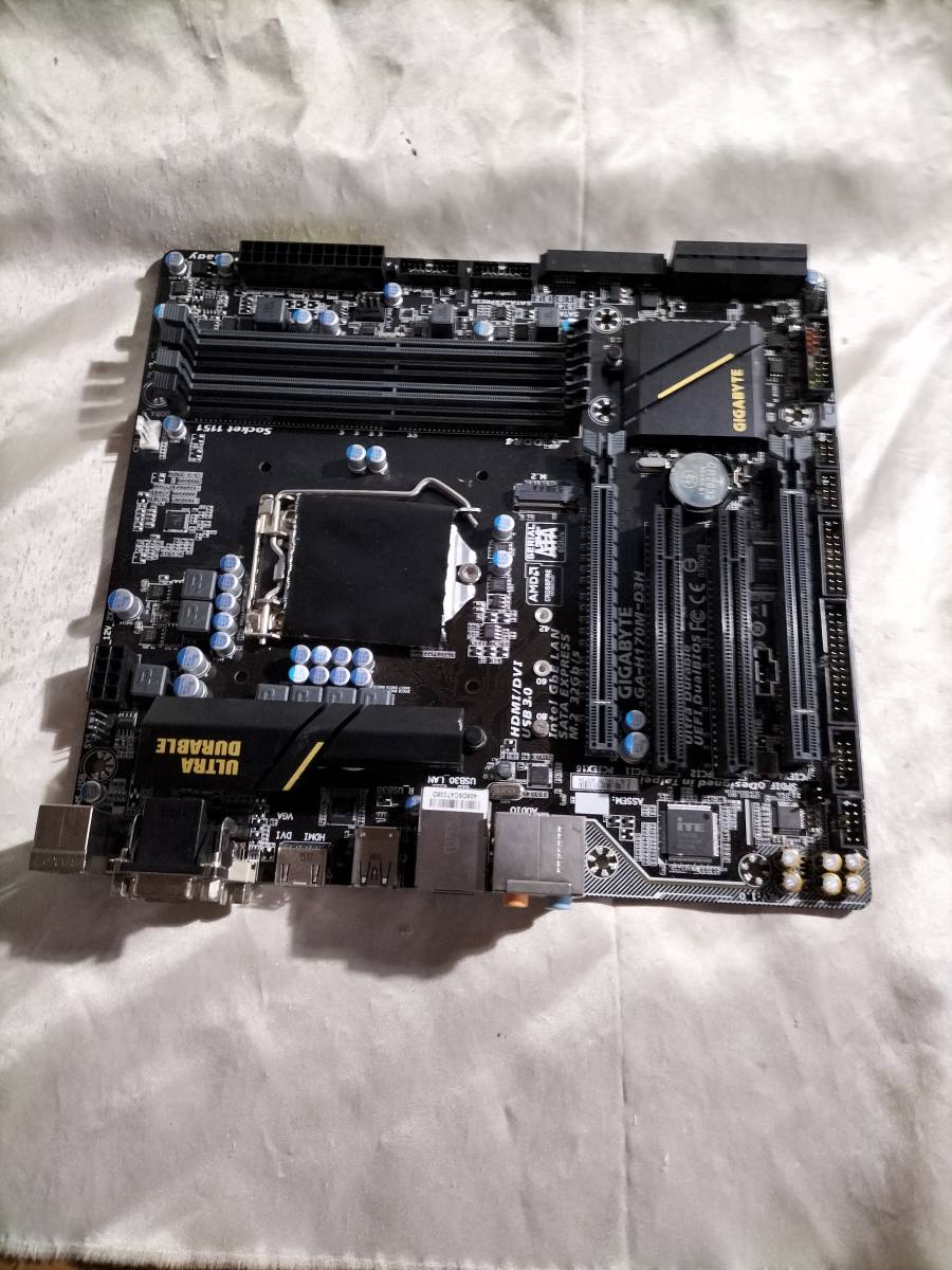 ★GIGABYTE GA-H170M-D3H LGA1151 H170 MATX●マザーボード_画像1