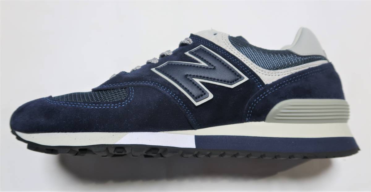 《送料無料・未使用》＜箱入＞NEW BALANCE ニューバランス シューズ OU576ANN サイズ：27.0cm、width：D、カラー：ネイビー_画像2