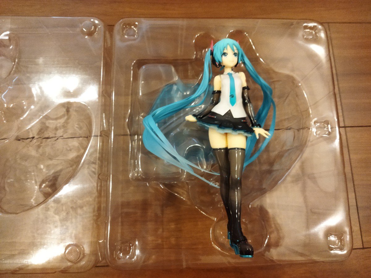 キャラクター・ボーカル・シリーズ01 初音ミク 初音ミク V4X 1/8スケール ABS&PVC製 塗装済み完成品フィギュア グッドスマイルカンパニー_画像2