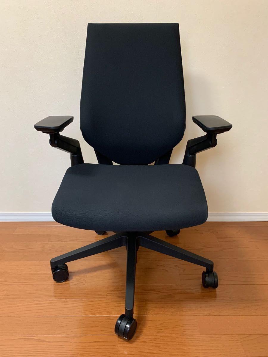 【2023年製】Steelcase スチールケース ジェスチャー ブラック