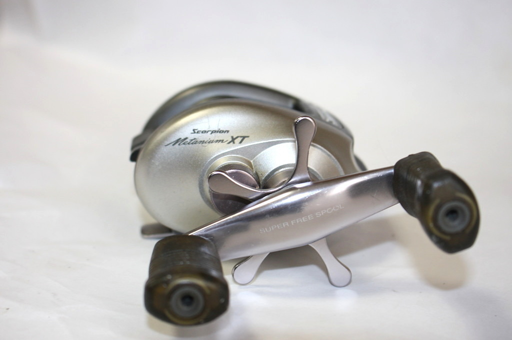 ★SHIMANO★scorpion Metanium XT　RH322ベイトリール右巻きUSED!!!_画像5