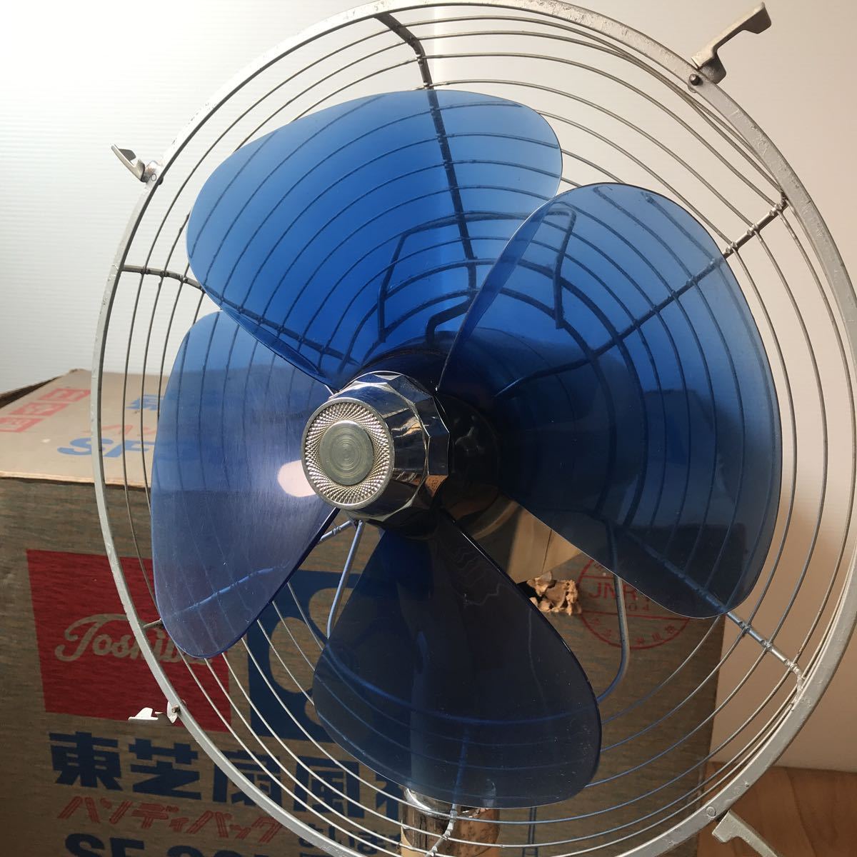 東芝 扇風機 SF-30L 1969年製 Yahoo!オークション - TOSHIBA 東芝 扇風機 SF-30L 4枚羽根