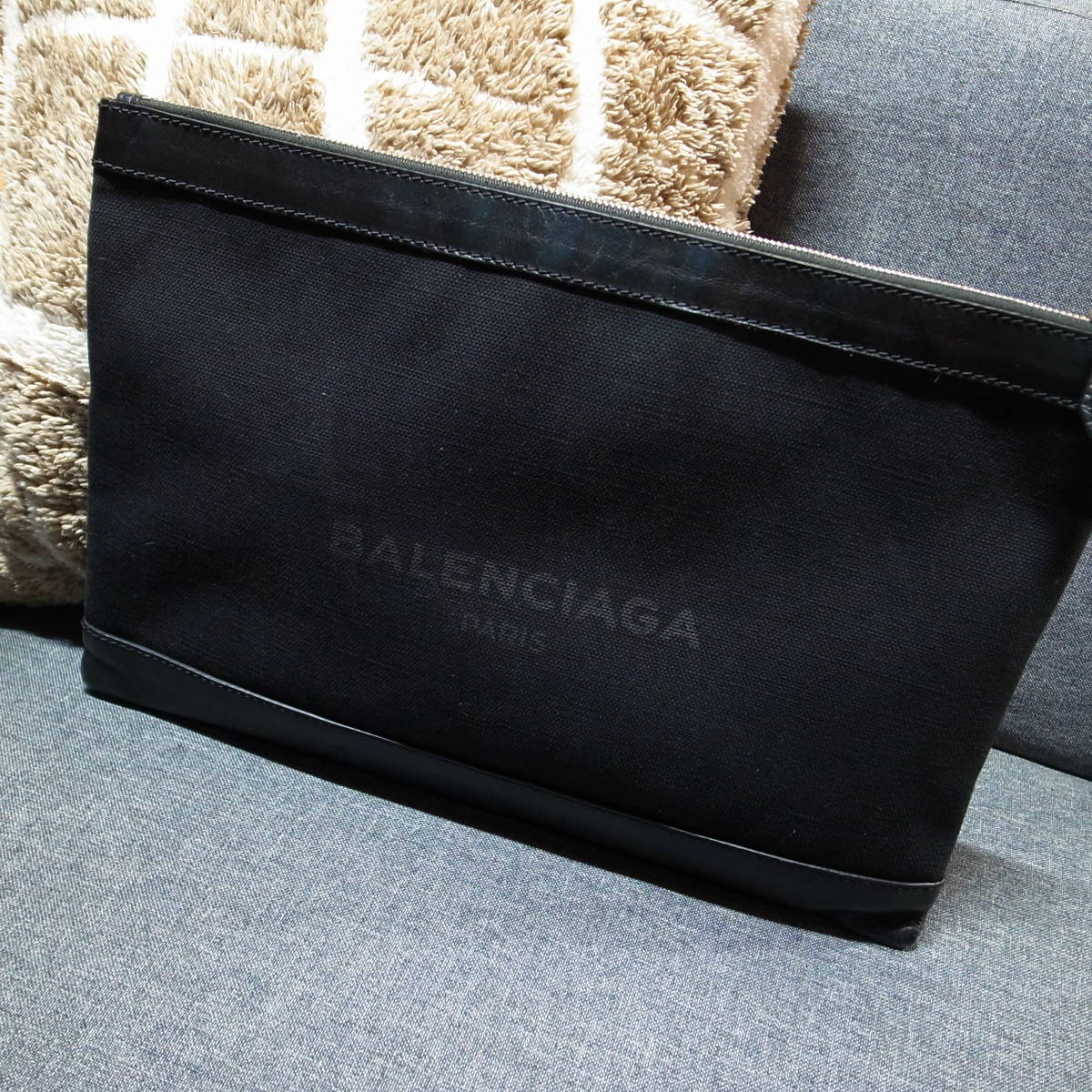正規品☆バレンシアガ　クラッチバッグ　黒　キャンバス　ネイビー　バッグ　財布