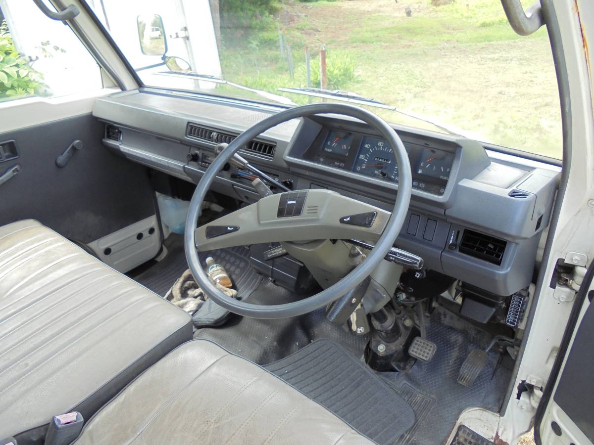  Showa era old car association Event -ply stereo small steering wheel column manual mileage ultimate small Delica truck long 