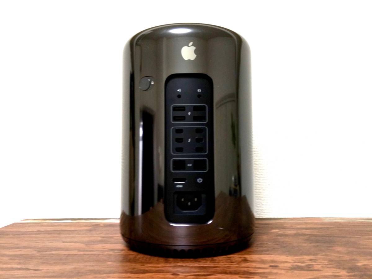 【超パワフルカスタム】Apple Mac Pro Late 2013 6コア 3.5GHz 512GB PCIe SSD メモリ 32GB MD878J/A Xeon E5 AMD FirePro D500 A1481_画像1