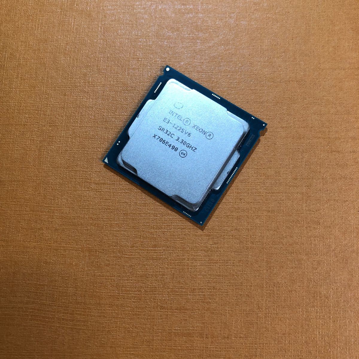 美品Intel Xeon E3-1225V6 SR32C 3.30GHz 動作品| JChere雅虎拍卖代购