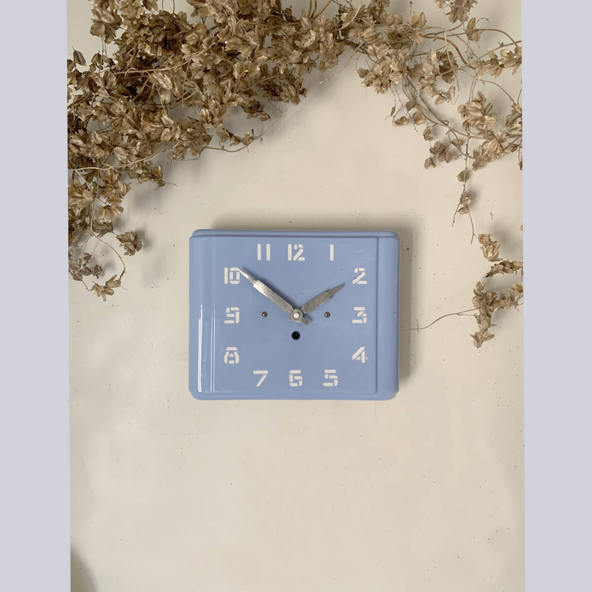 極稀少 1940s フランス 水色 クレイユ モントロー HBCM 陶器 壁掛け 時計 クロック 北欧 JAZ Japy オクトゴナル 皿 器 骨董  アンティーク