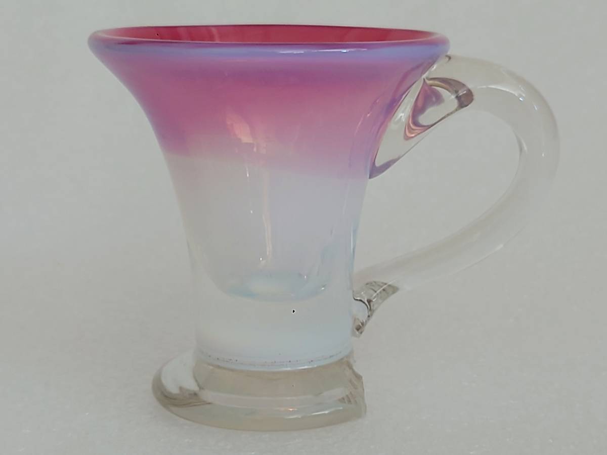 希少&珍品 ウランガラス!! 宙吹き硝子 アイス氷コップ ☆ 赤色縁乳白色