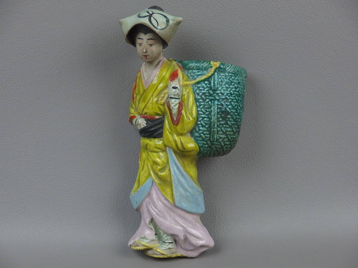 人気激安 骨董・茶道具】☆古い 萬古焼 茶摘み 古萬古色絵美人掛花 萬古