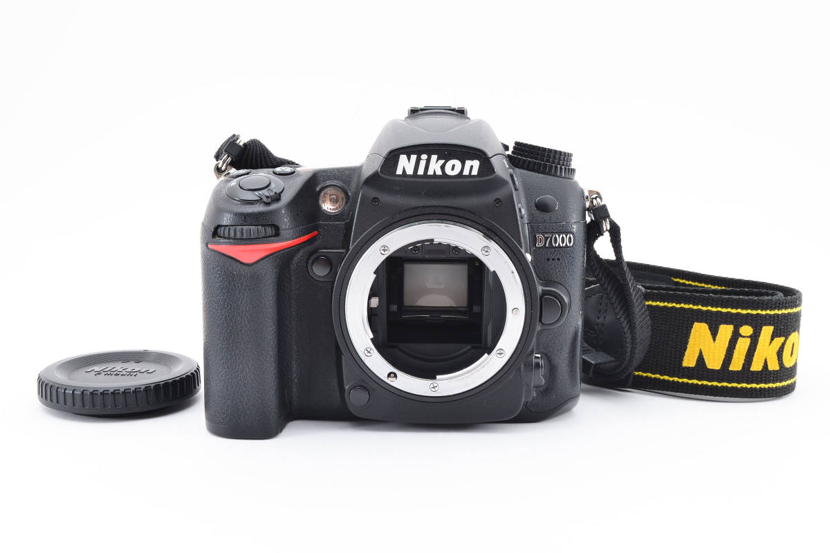 輝く高品質な ニコン Nikon ☆美品☆ D7000 一眼レフカメラ デジタル