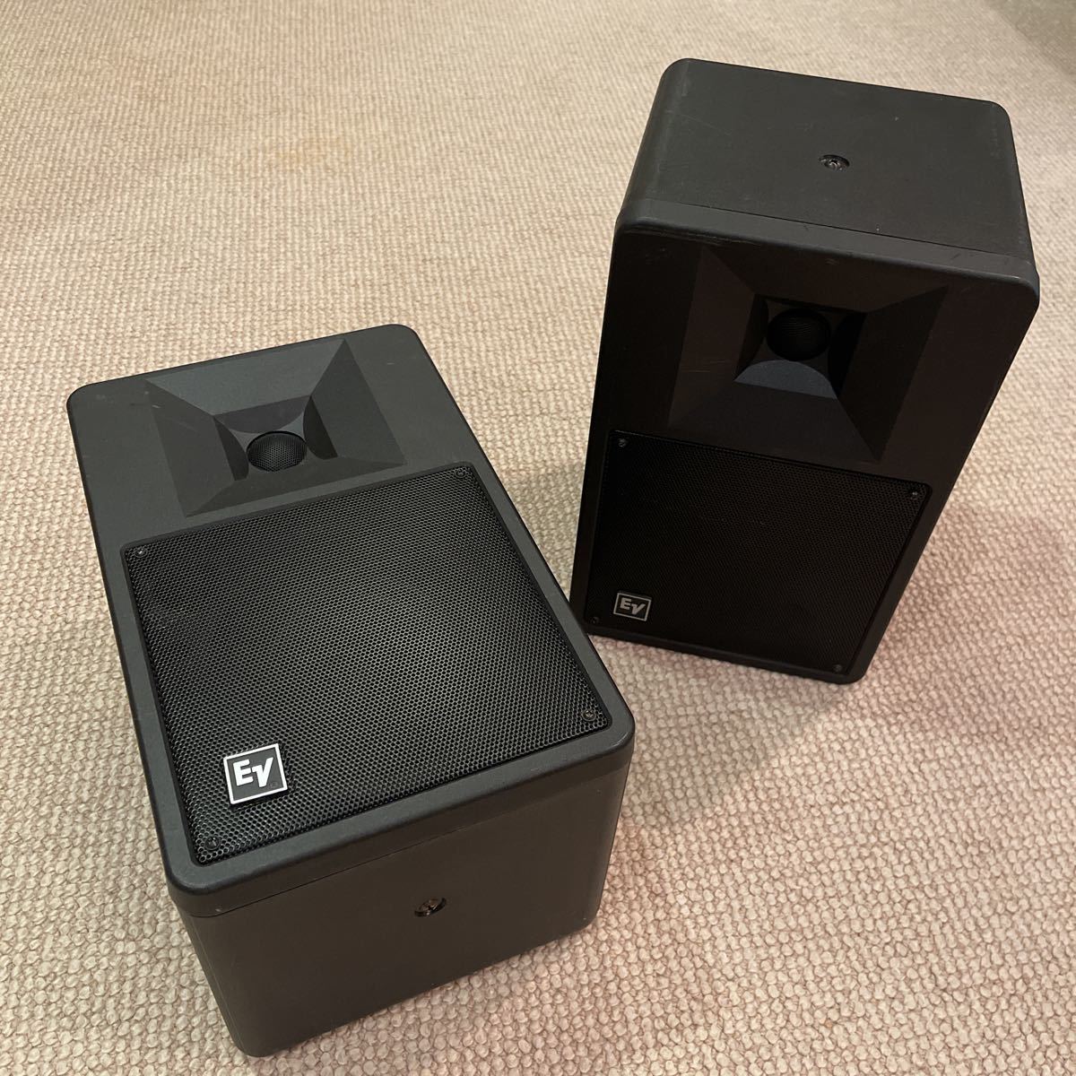 Yahoo!オークション 良品 ELECTRO VOICE S60 スピーカーセット