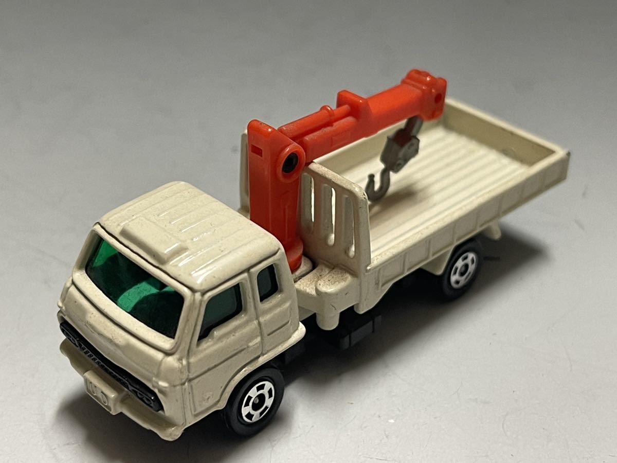 □□tomica トミカ No. 95 日産 ディーゼル コンドル クレーン付カーゴ