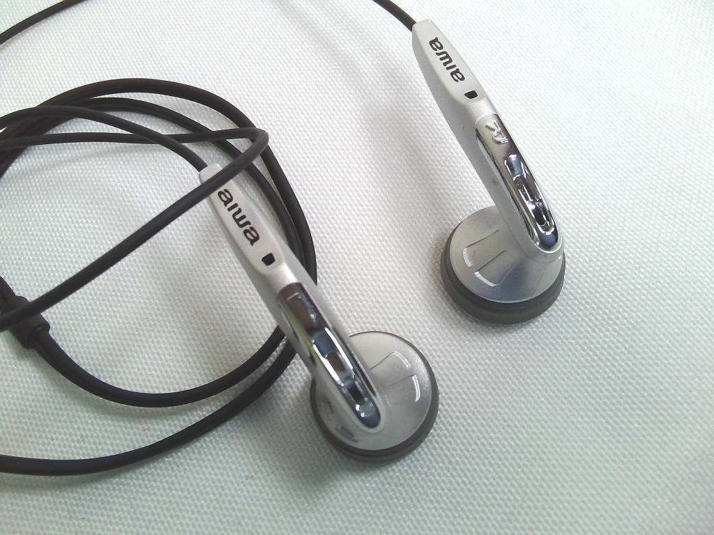 Yahoo!オークション - レア 動作美品 AIWA ステレオヘッドホン Yahoo!オークション - レア 動作美品 AIWA ステレオヘッドホン