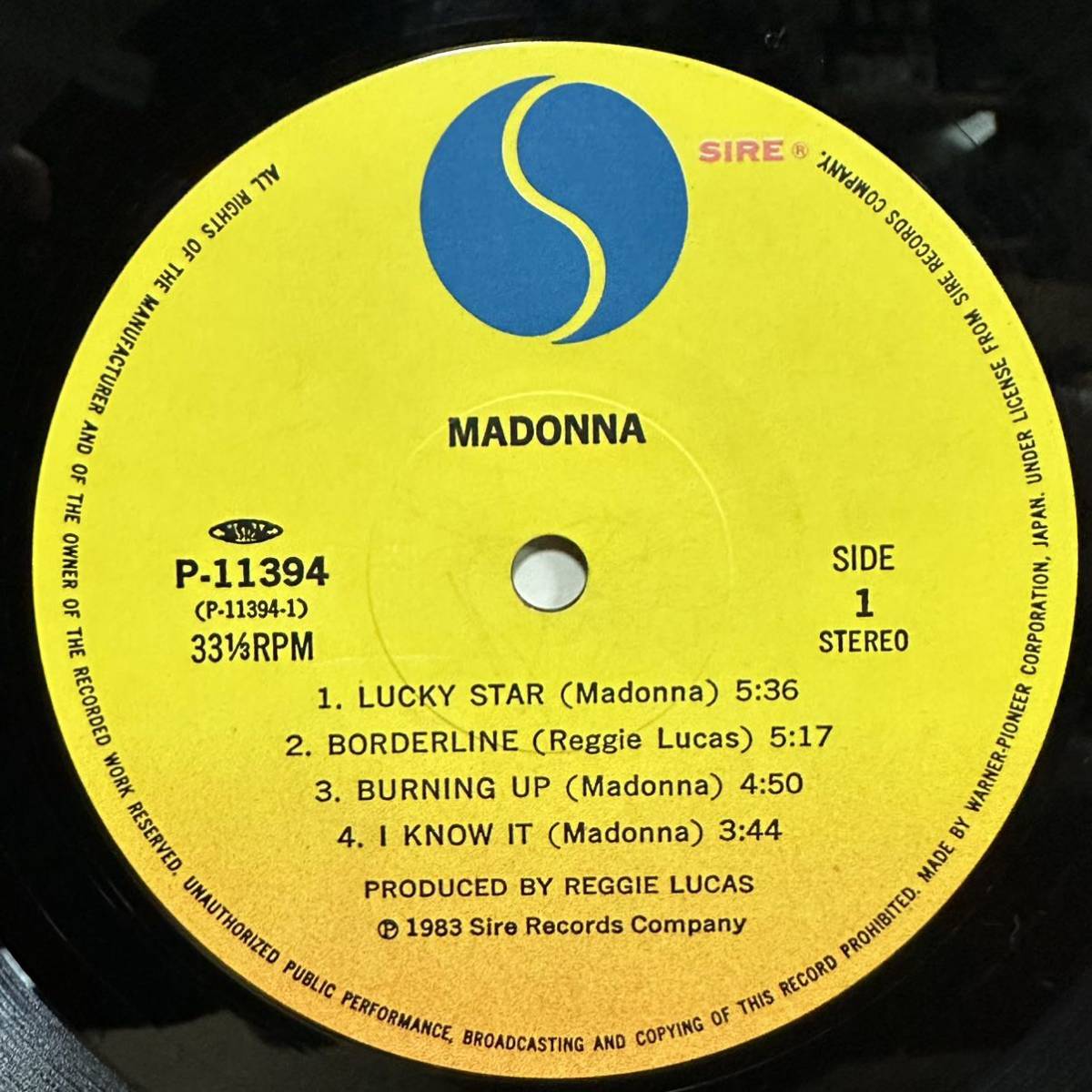 【LP】 MADONNA / BURNING UP ， HOLIDAY ， LUCKY STAR ， BORDERLINE ， EVERYBODY 他　※ 歌詞カードなし_画像3