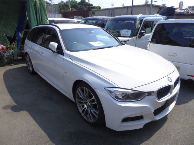 BMW 3シリーズ LDA-3D20 ボンネットヒンジ 320D F31 Mスポーツ 82241km F30 カラーナンバー:300 シロ 1kurudepa_画像9