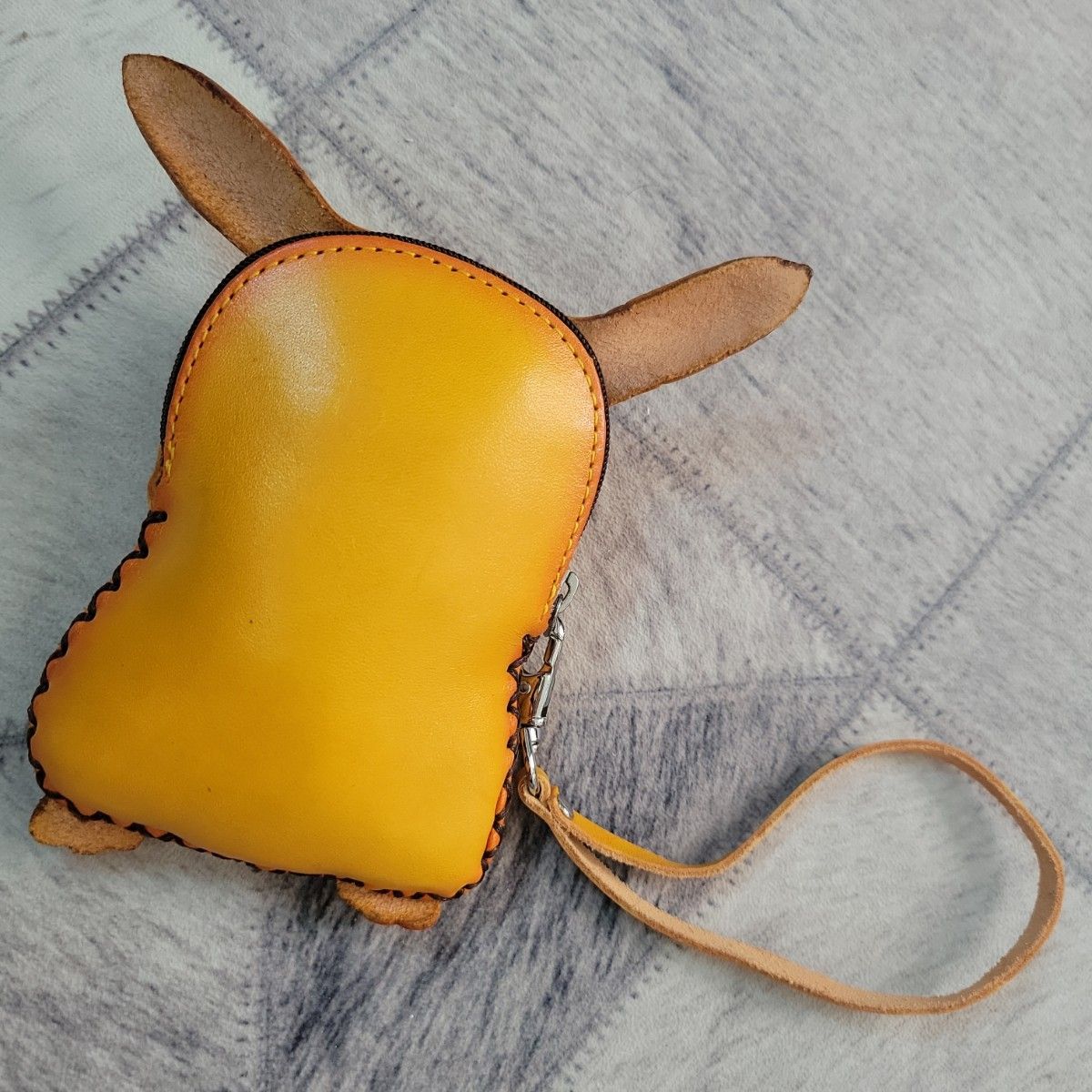 希少 一点物 ポケモン ピカチュウ 本革 ポーチ 小物入れ レザー 希少 一点物 ポケモン ピカチュウ 本革 ポーチ 小物入れ レザー