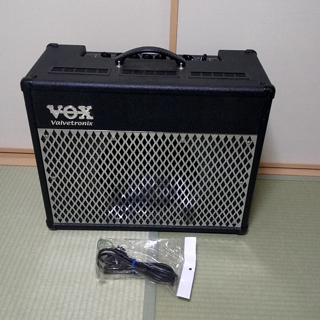 あなたにおすすめの商品 VOX Valvetronix ギターアンプ AD50VT アンプ