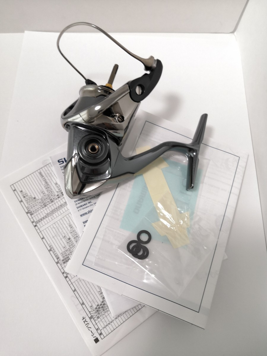 大きな割引 【美品】シマノ 14 ステラ C3000SDH 本体のみ y4730 シマノ