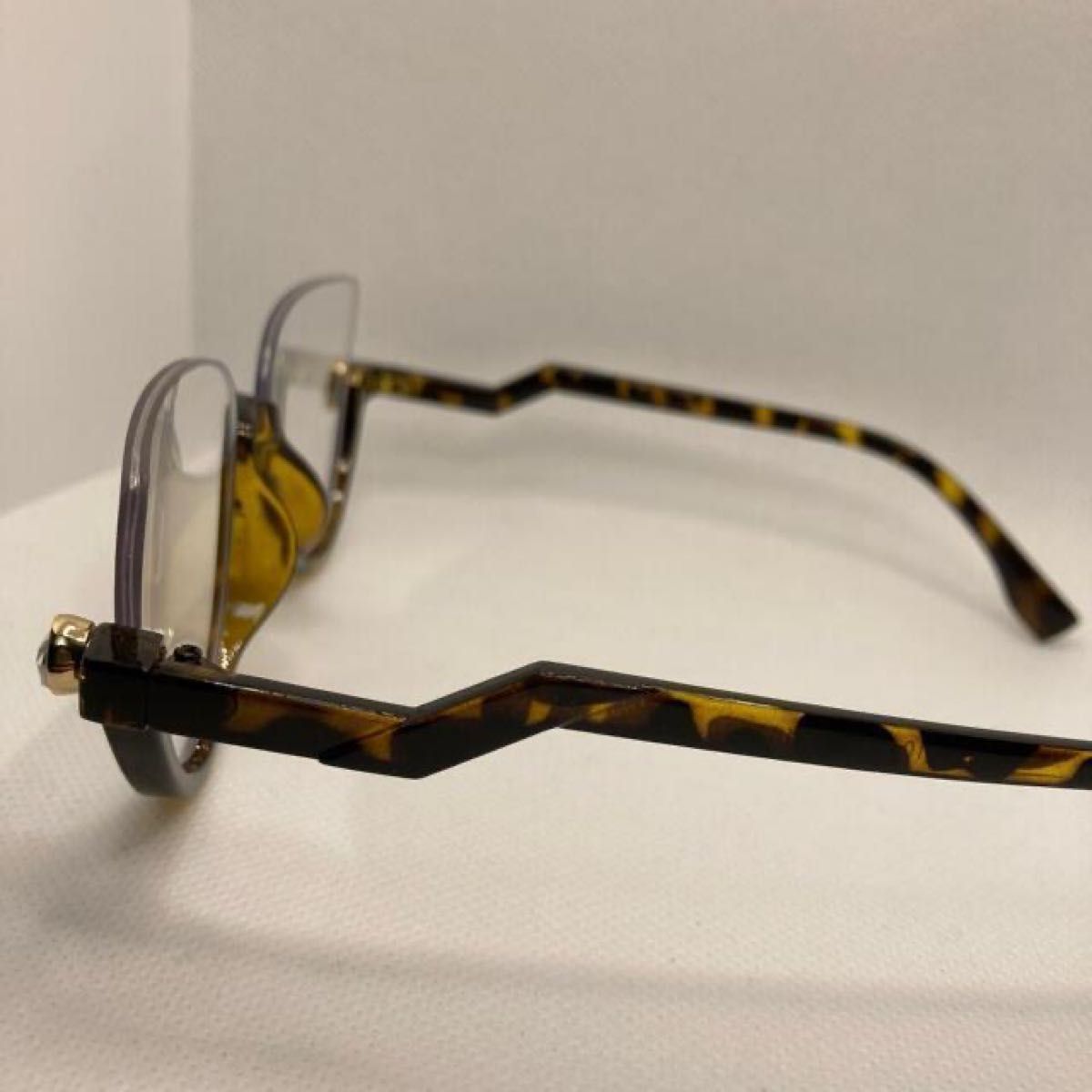 018個性的メガネ眼鏡めがねサングラスべっ甲アンダーリム鼈甲メガネブルーライト