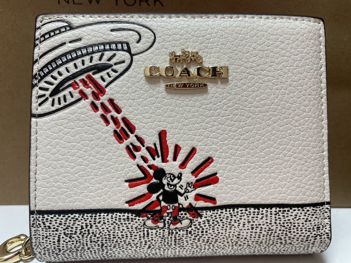 58【1円スタート】新品未使用coachコーチ二つ折り財布ミニ財布ミッキー