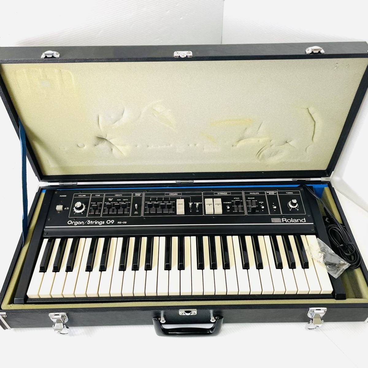 Roland/ローランド　Organ/Strings０９　ＲＳ-０９　キーボード　鍵盤楽器　ハードケース付き